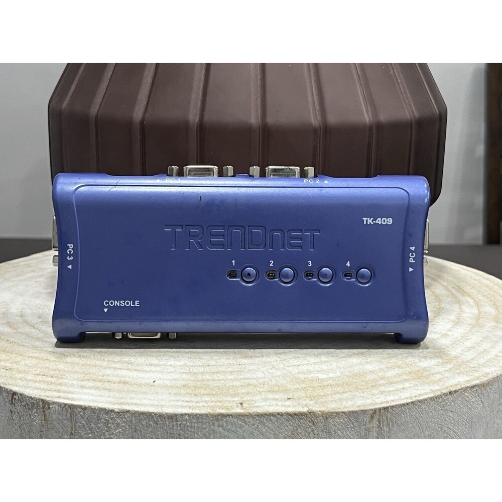 TRENDnet TK-409K 4-Port USB KVM Switch Kit with Audio - Untested